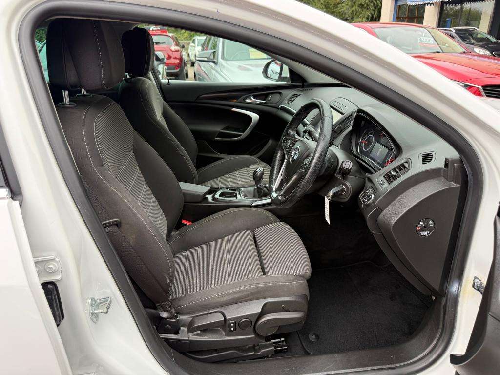 2016 VAUXHALL INSIGNIA 2016 VAUXHALL INSIGNIA