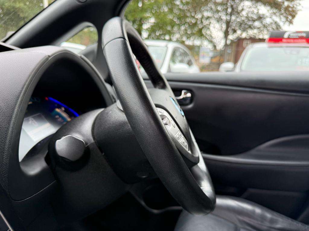 2016 NISSAN LEAF 2016 NISSAN LEAF