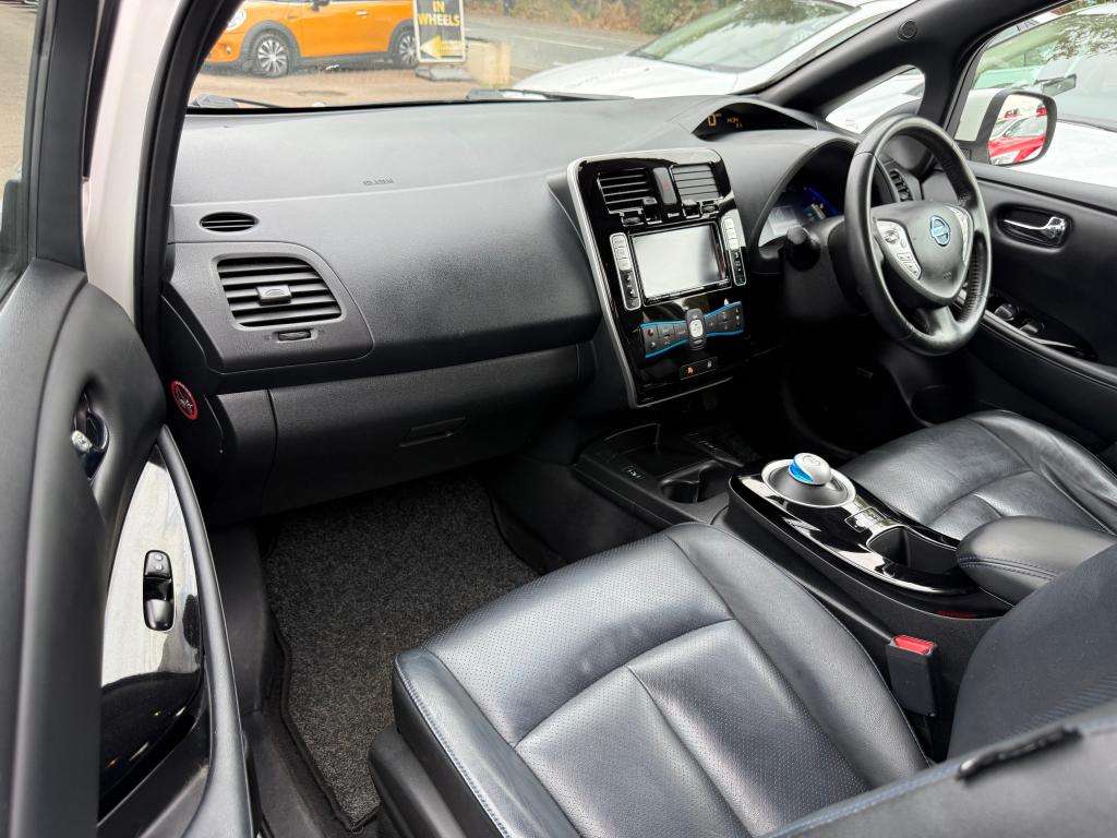 2016 NISSAN LEAF 2016 NISSAN LEAF