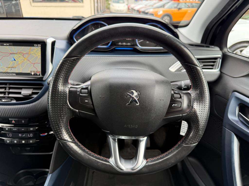2015 PEUGEOT 2008 2015 PEUGEOT 2008