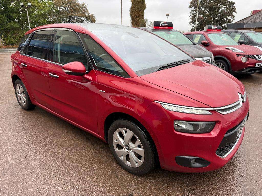 A 2016 CITROEN C4 PICASSO Exclusive+ Blue Hdi A 2016 CITROEN C4 PICASSO Exclusive+ Blue Hdi