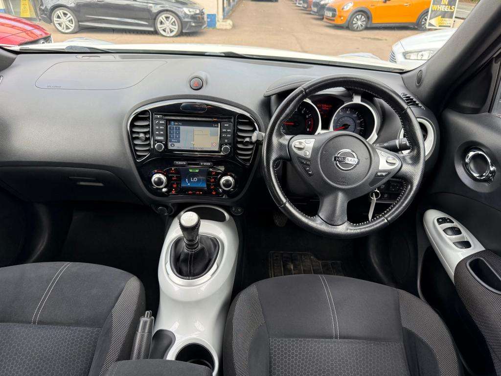 2015 NISSAN JUKE 2015 NISSAN JUKE