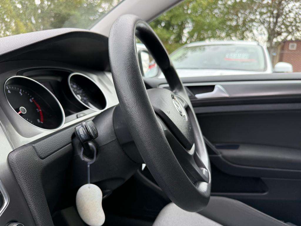 2015 VOLKSWAGEN GOLF 2015 VOLKSWAGEN GOLF