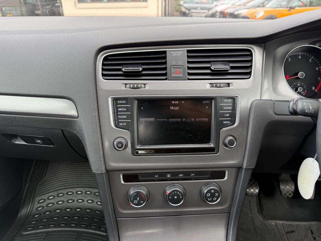 2015 VOLKSWAGEN GOLF 2015 VOLKSWAGEN GOLF