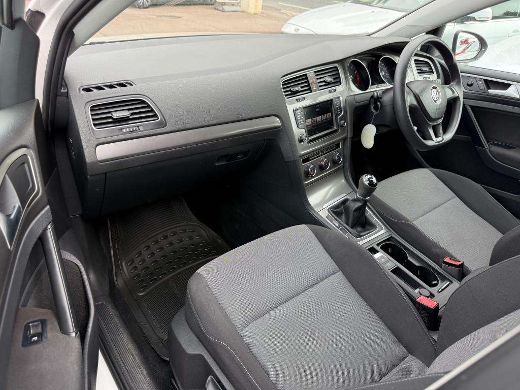 2015 VOLKSWAGEN GOLF 2015 VOLKSWAGEN GOLF