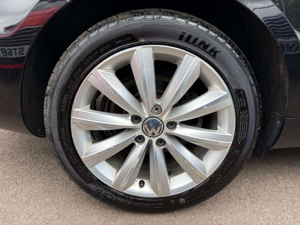 2013 VOLKSWAGEN PASSAT 2013 VOLKSWAGEN PASSAT