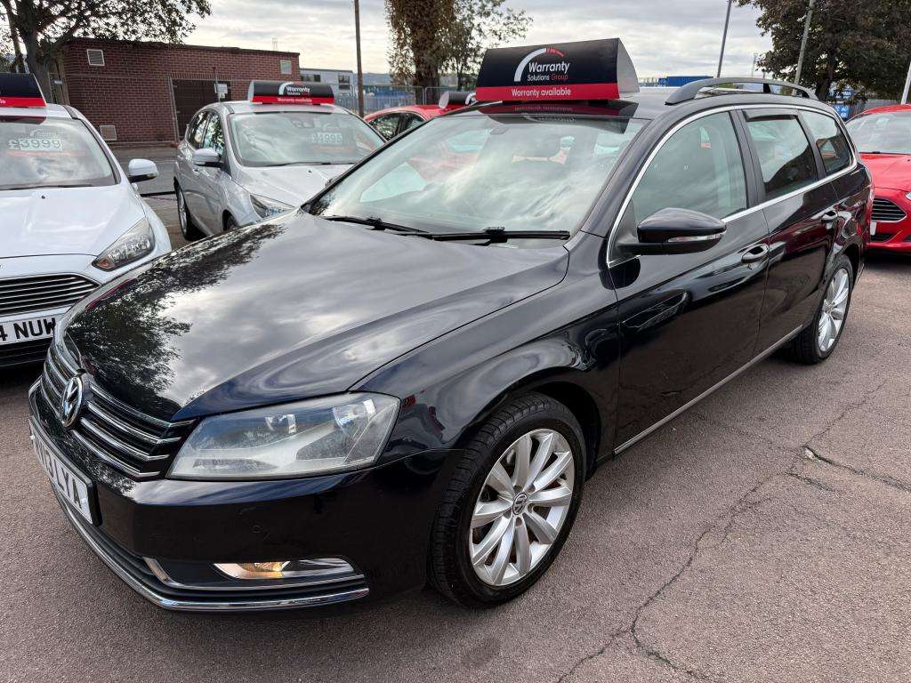 A 2013 VOLKSWAGEN PASSAT Highline Tdi Bluemotion Technology A 2013 VOLKSWAGEN PASSAT Highline Tdi Bluemotion Technology