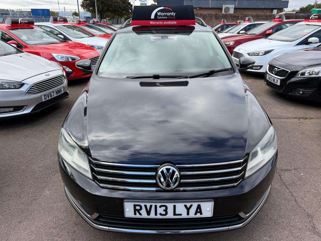 A 2013 VOLKSWAGEN PASSAT Highline Tdi Bluemotion Technology A 2013 VOLKSWAGEN PASSAT Highline Tdi Bluemotion Technology
