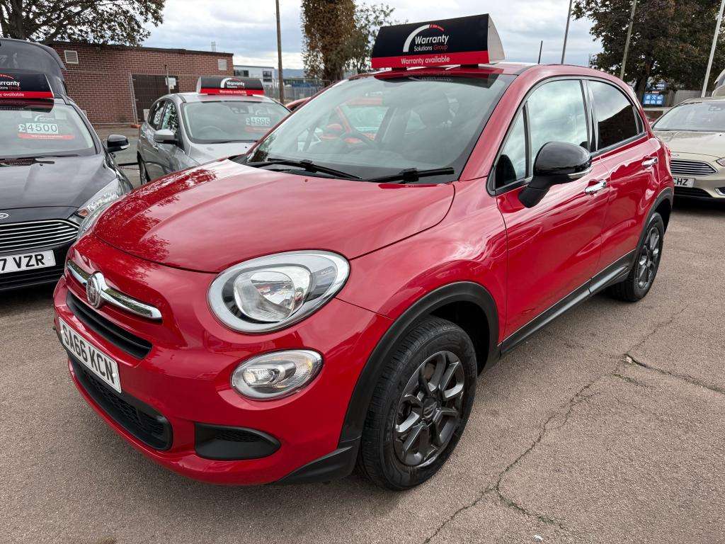 A 2016 FIAT 500X Pop A 2016 FIAT 500X Pop