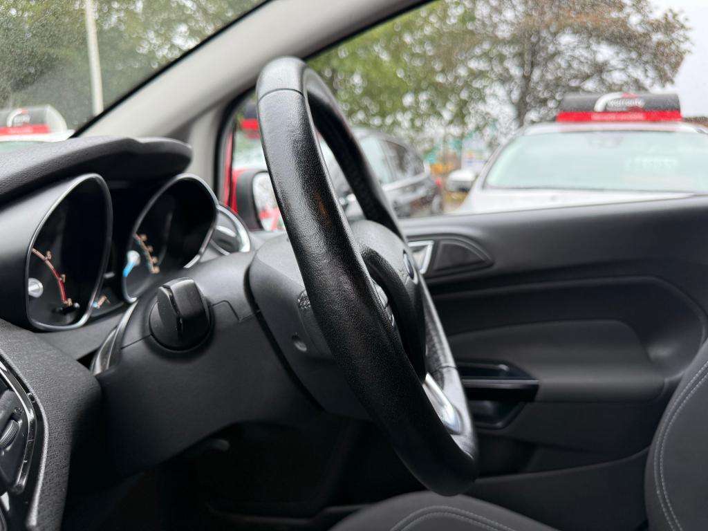 2014 FORD FIESTA 2014 FORD FIESTA