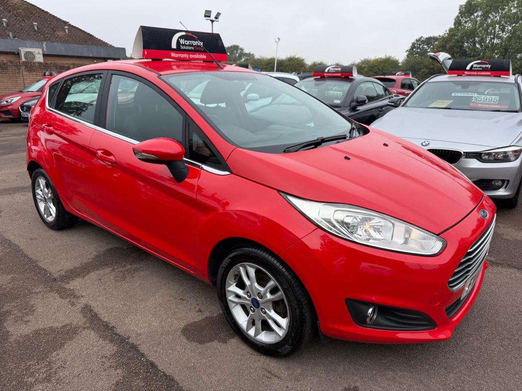 A 2014 FORD FIESTA Zetec A 2014 FORD FIESTA Zetec