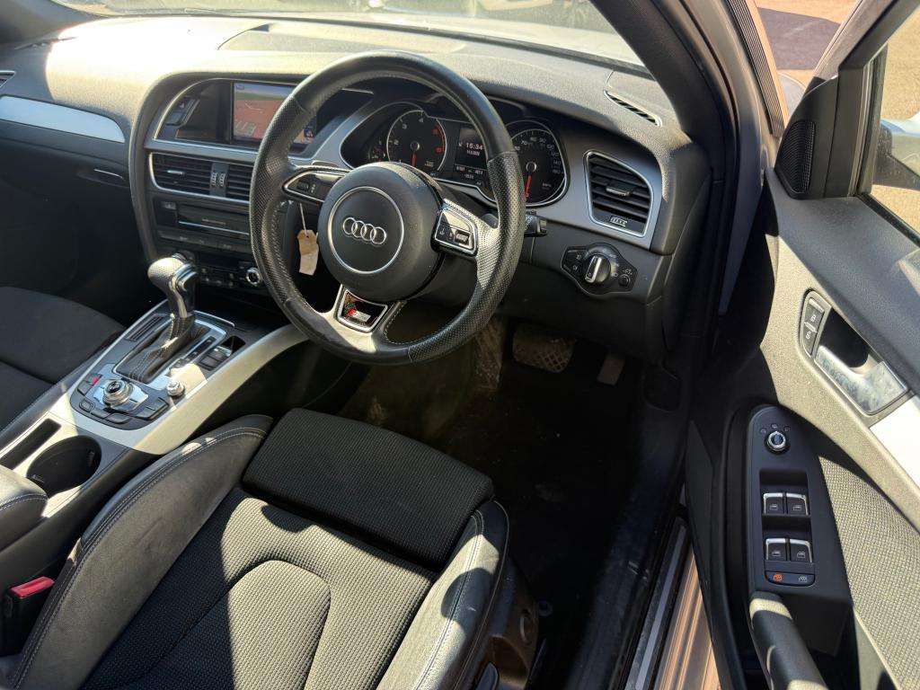 2013 AUDI A4 2013 AUDI A4