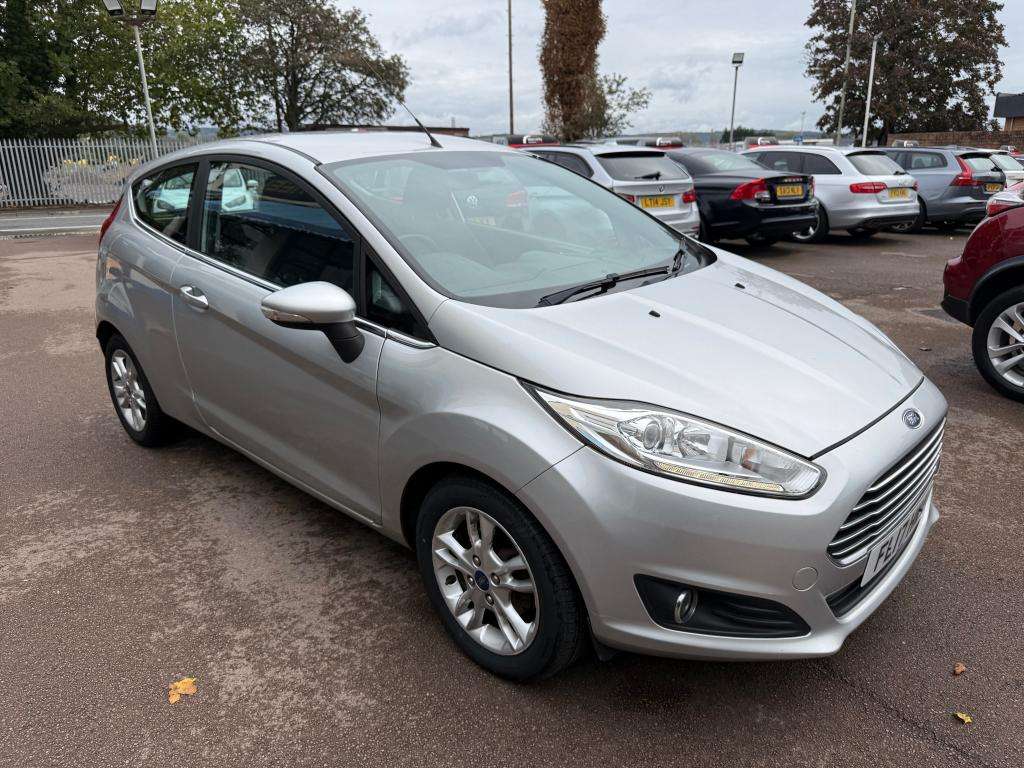 A 2017 FORD FIESTA Zetec T A 2017 FORD FIESTA Zetec T
