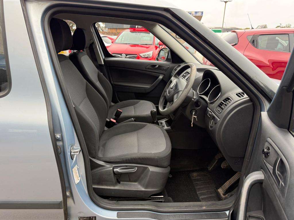 2011 SKODA YETI 2011 SKODA YETI