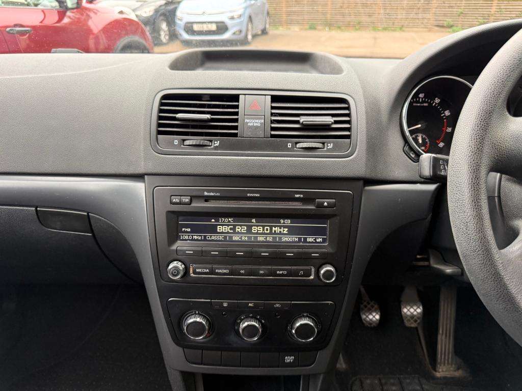 2011 SKODA YETI 2011 SKODA YETI