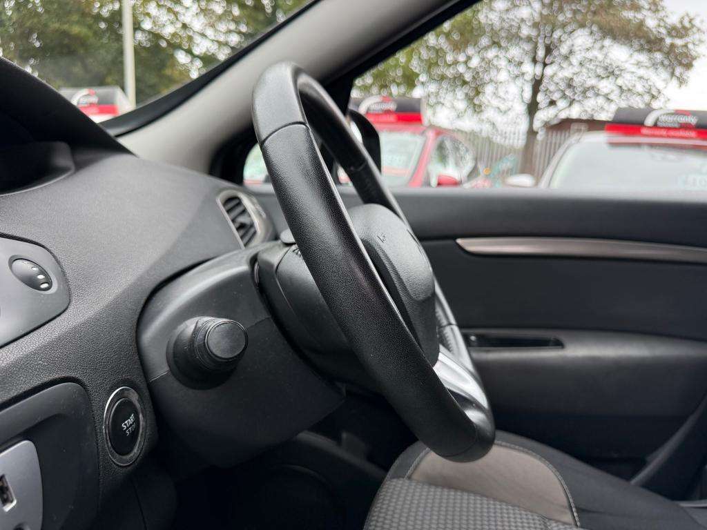2014 RENAULT SCENIC 2014 RENAULT SCENIC