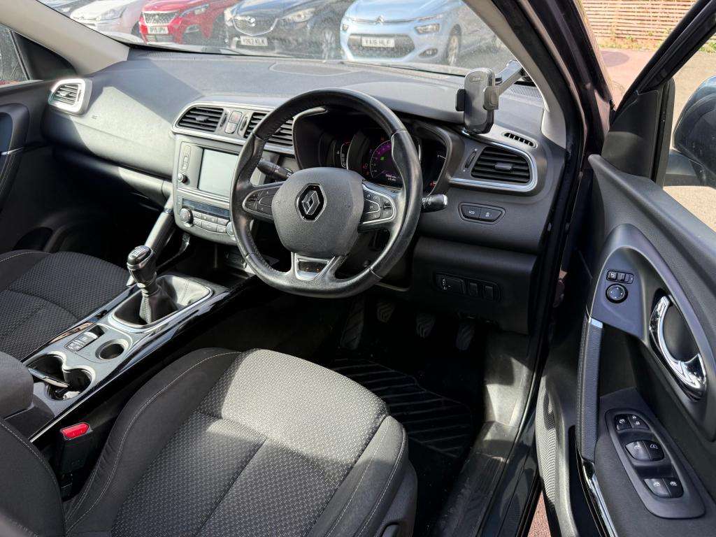 2017 RENAULT KADJAR 2017 RENAULT KADJAR