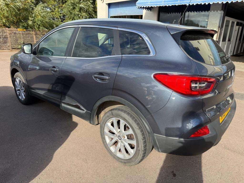 2017 RENAULT KADJAR 2017 RENAULT KADJAR