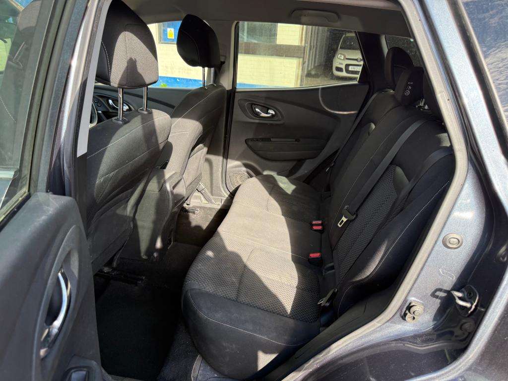 2017 RENAULT KADJAR 2017 RENAULT KADJAR