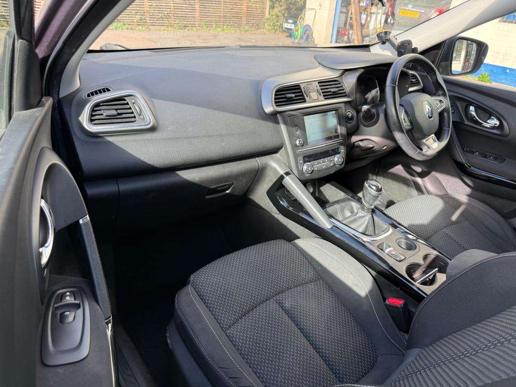 2017 RENAULT KADJAR 2017 RENAULT KADJAR