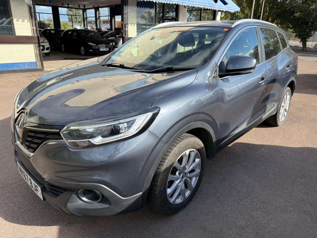 A 2017 RENAULT KADJAR DYNAMIQUE NAV TCE A 2017 RENAULT KADJAR DYNAMIQUE NAV TCE