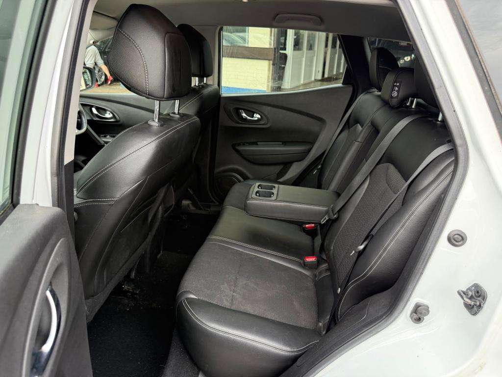 2016 RENAULT KADJAR 2016 RENAULT KADJAR