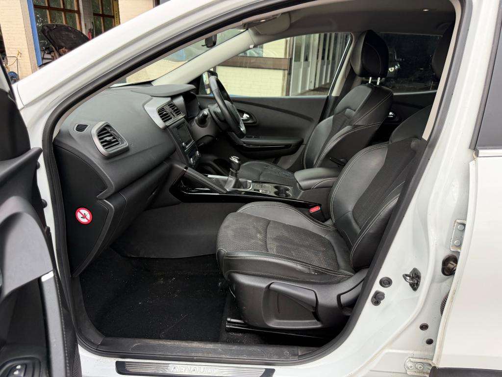 2016 RENAULT KADJAR 2016 RENAULT KADJAR