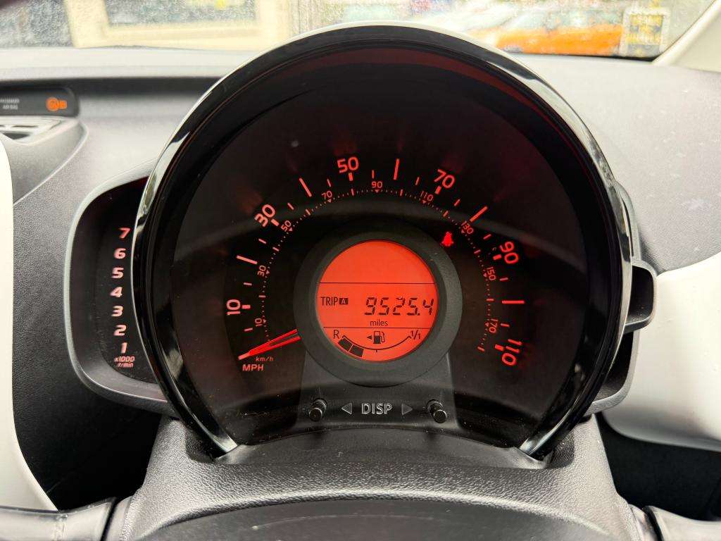2016 PEUGEOT 108 2016 PEUGEOT 108