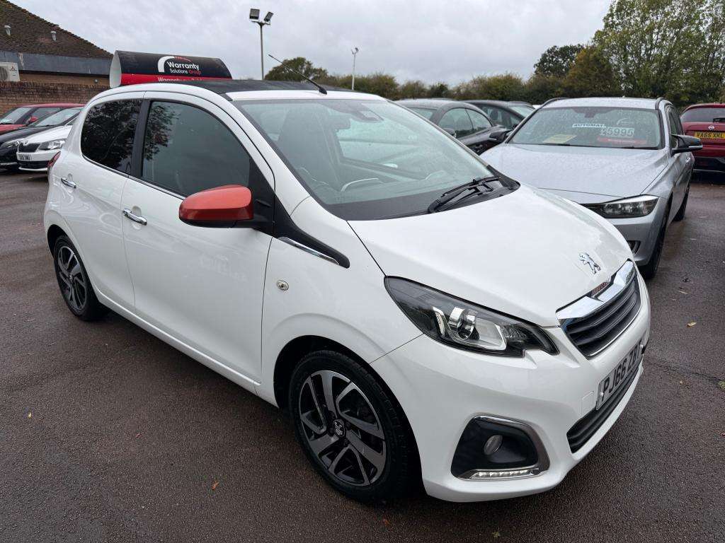 A 2016 PEUGEOT 108 Roland Garros Top A 2016 PEUGEOT 108 Roland Garros Top