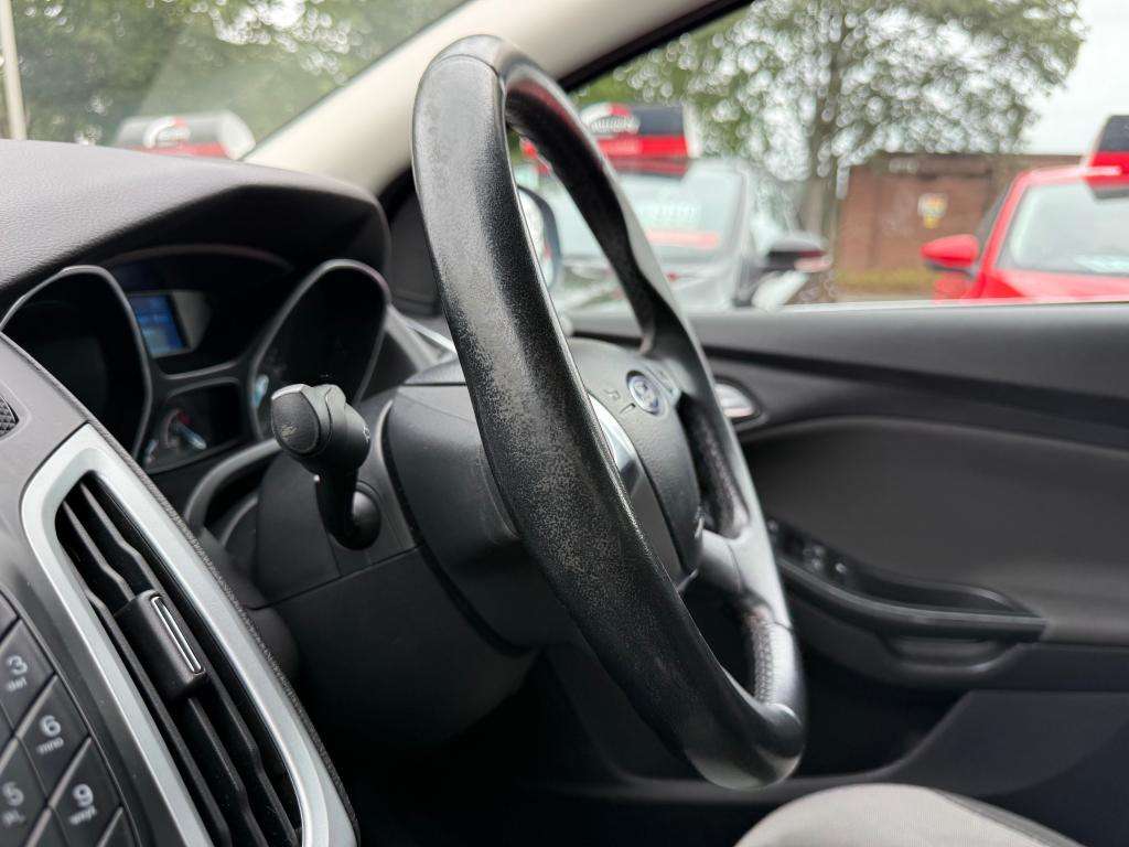2012 FORD FOCUS 2012 FORD FOCUS