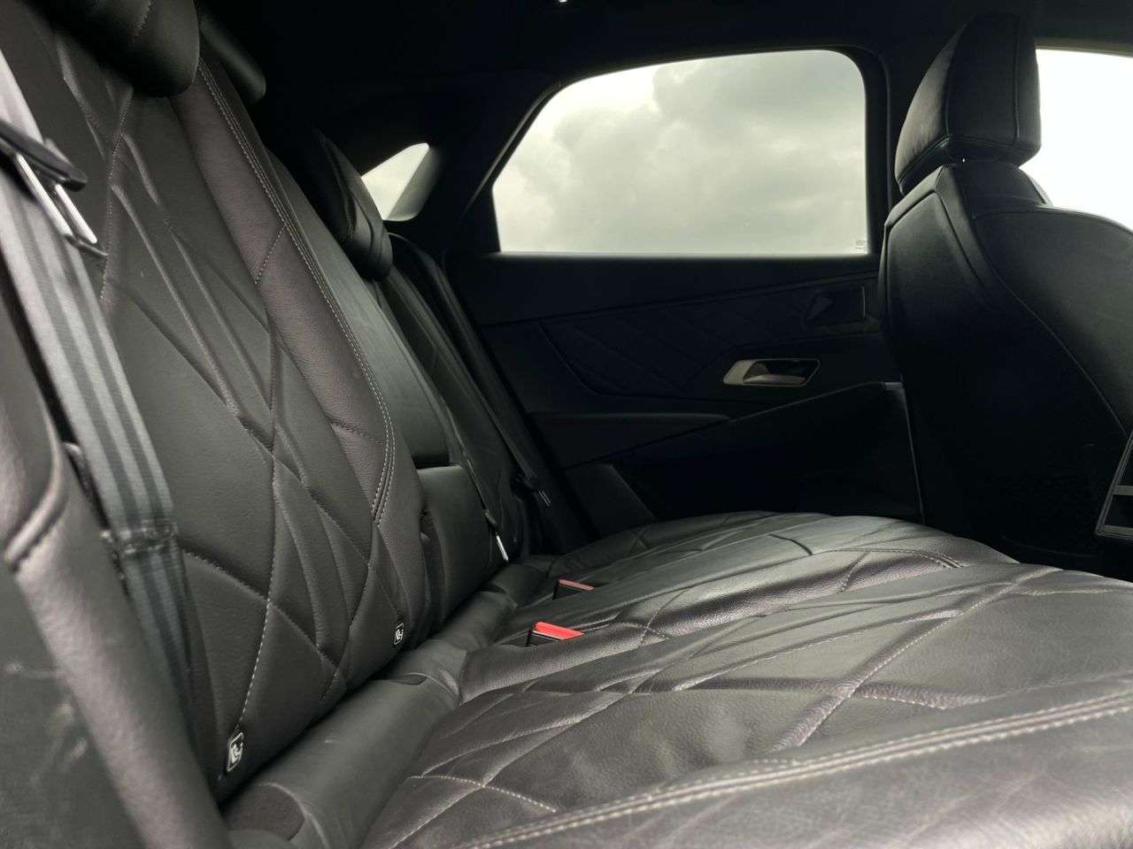 2021 DS AUTOMOBILES DS 7 CROSSBACK 2021 DS AUTOMOBILES DS 7 CROSSBACK