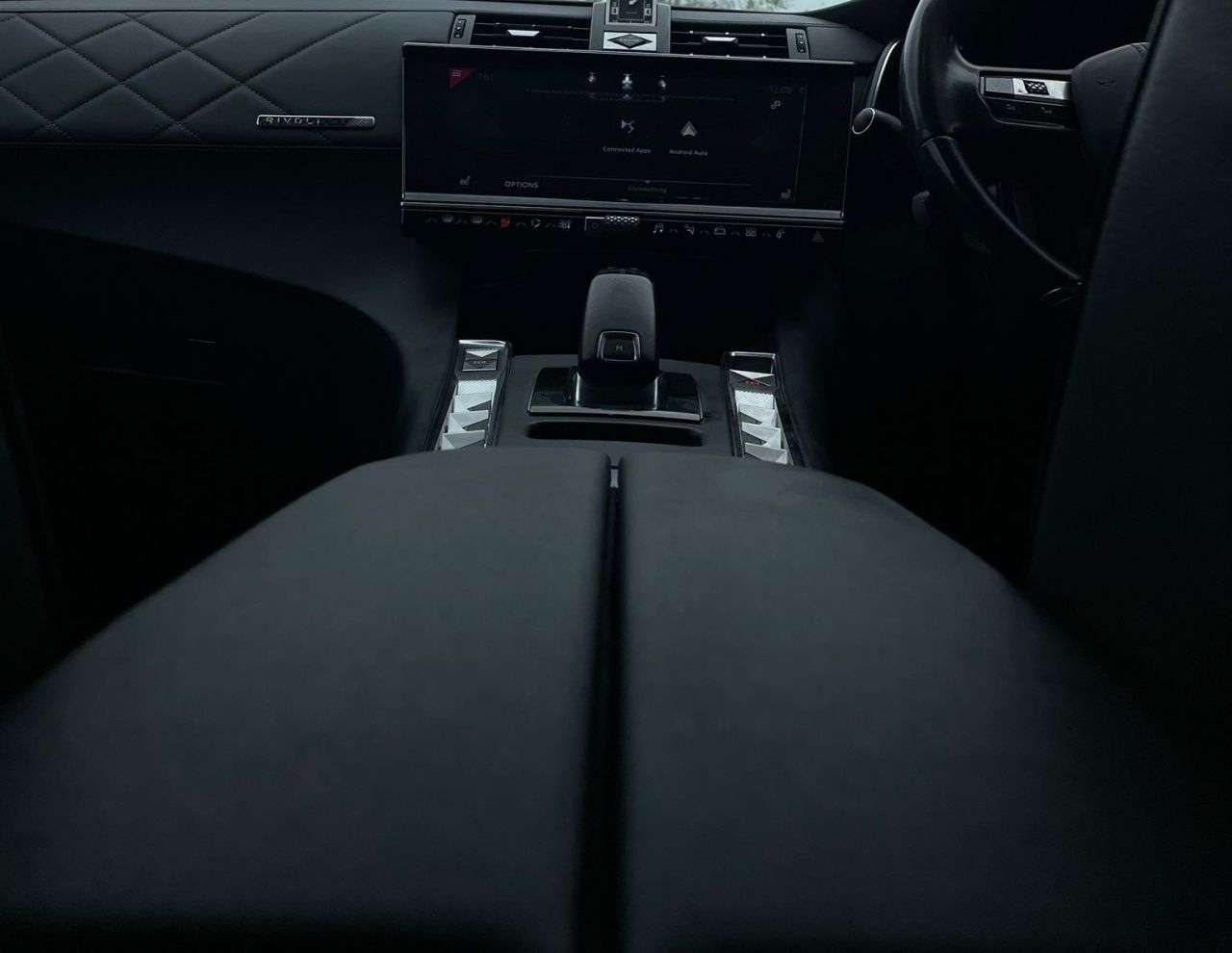 2021 DS AUTOMOBILES DS 7 CROSSBACK 2021 DS AUTOMOBILES DS 7 CROSSBACK