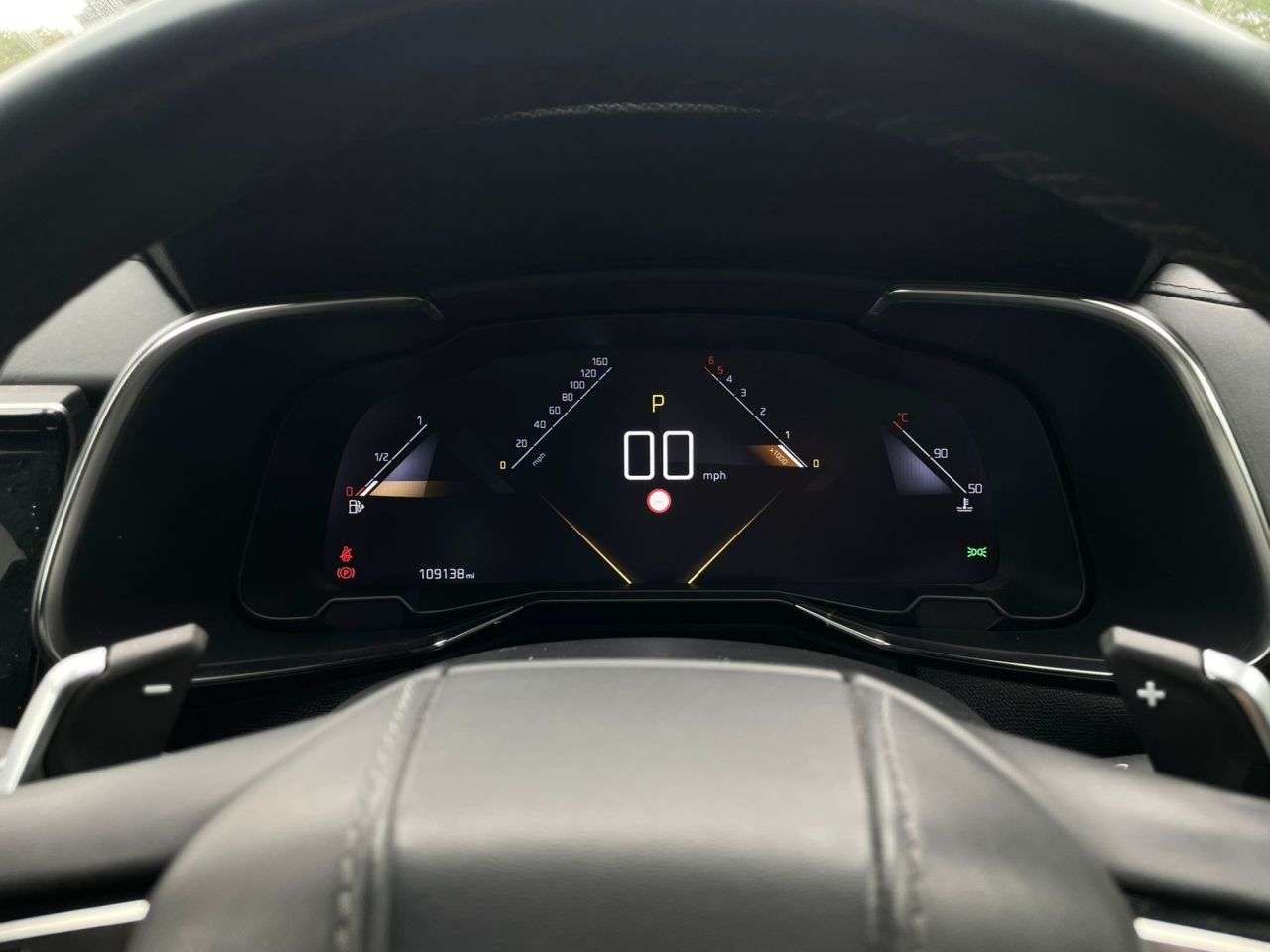 2021 DS AUTOMOBILES DS 7 CROSSBACK 2021 DS AUTOMOBILES DS 7 CROSSBACK