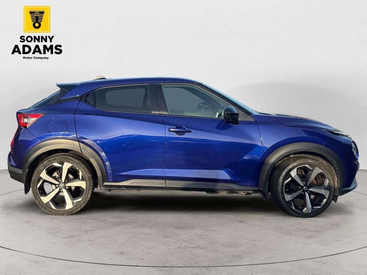 A 2021 NISSAN JUKE 1.0 DIG-T Tekna SUV 5dr Petrol DCT Auto Euro 6 (s/s) (114 ps) A 2021 NISSAN JUKE 1.0 DIG-T Tekna SUV 5dr Petrol DCT Auto Euro 6 (s/s) (114 ps)