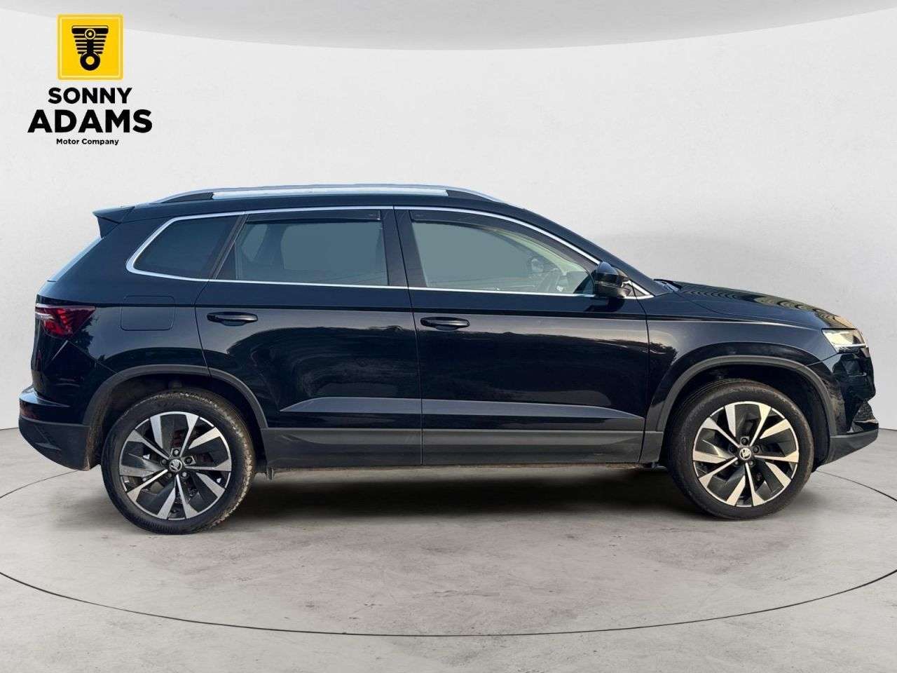 A 2024 SKODA KAROQ 1.0 TSI SE L SUV 5dr Petrol Manual Euro 6 (s/s) (116 ps) A 2024 SKODA KAROQ 1.0 TSI SE L SUV 5dr Petrol Manual Euro 6 (s/s) (116 ps)