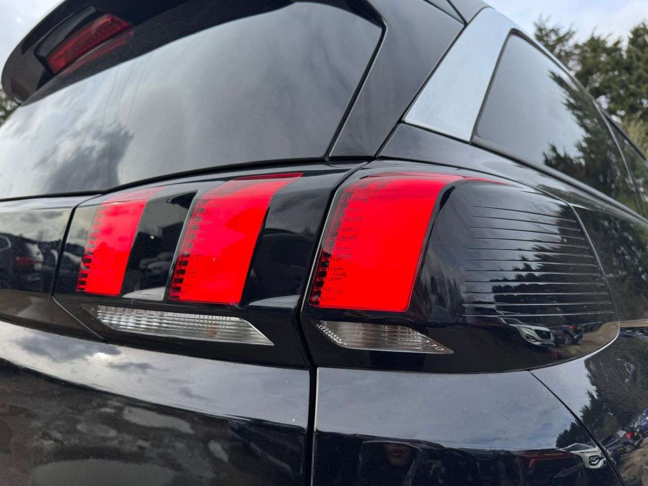 2020 PEUGEOT 5008 2020 PEUGEOT 5008
