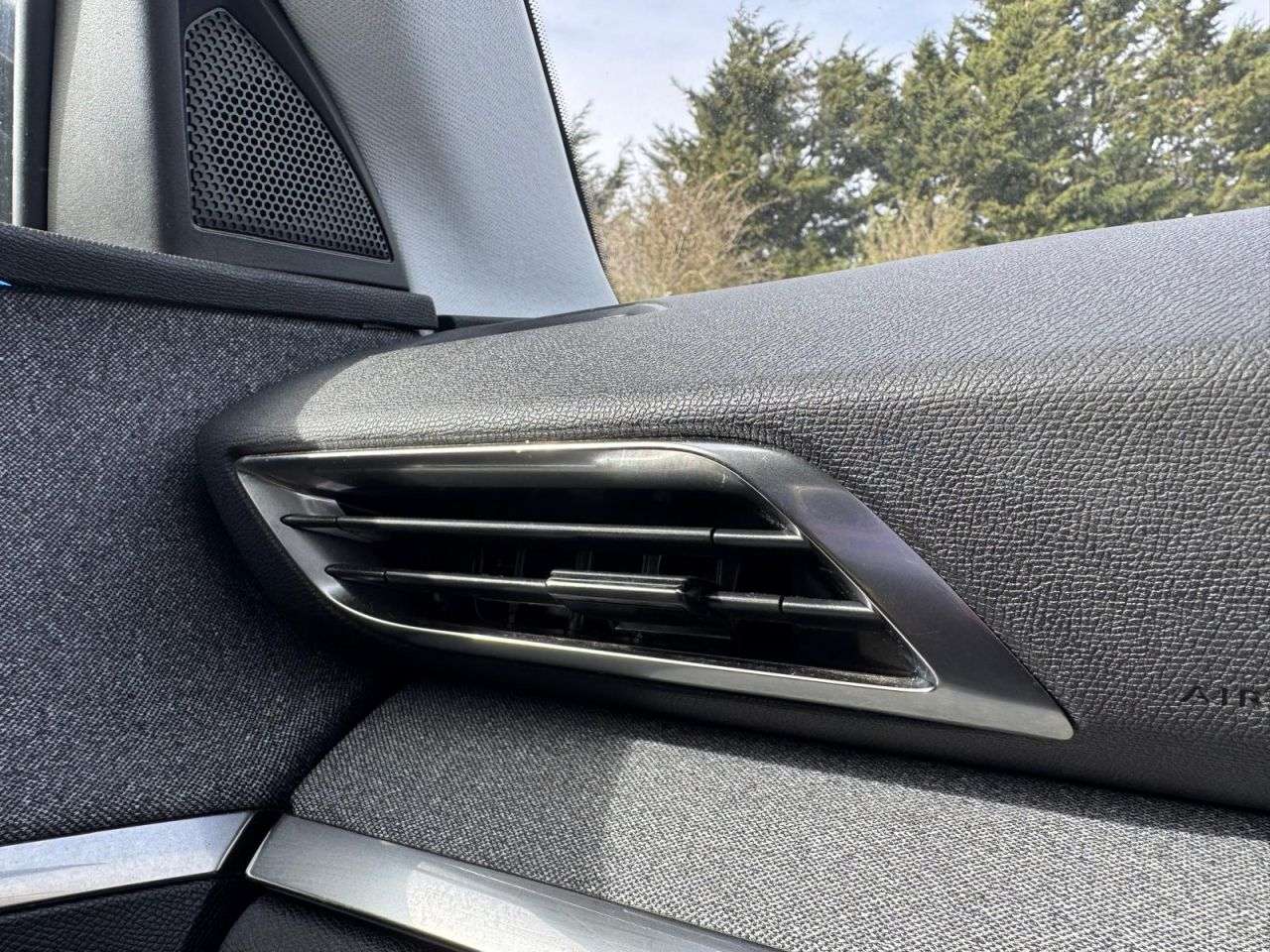 2020 PEUGEOT 5008 2020 PEUGEOT 5008