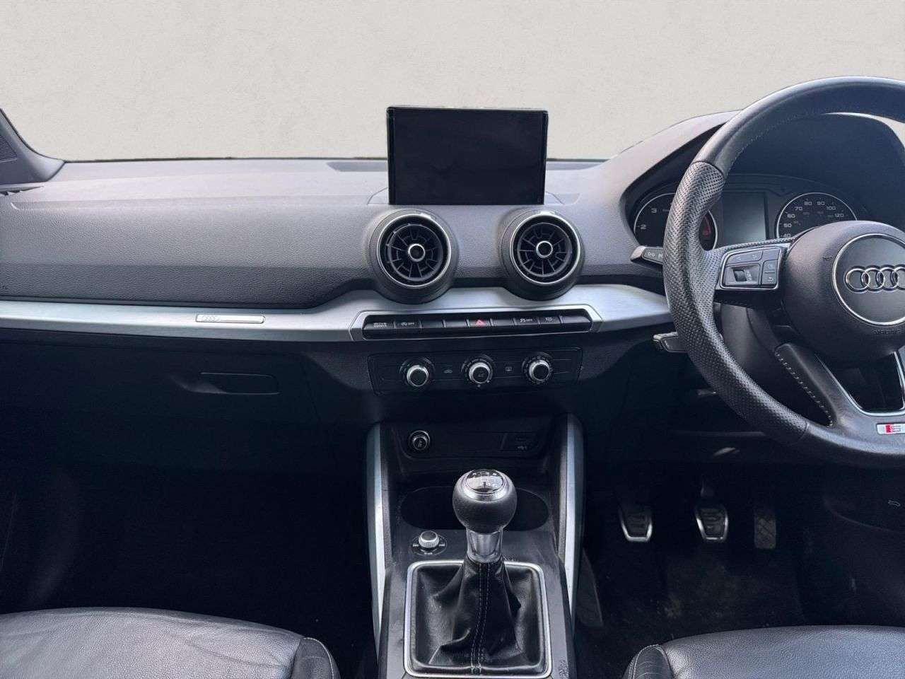 2020 AUDI Q2 2020 AUDI Q2