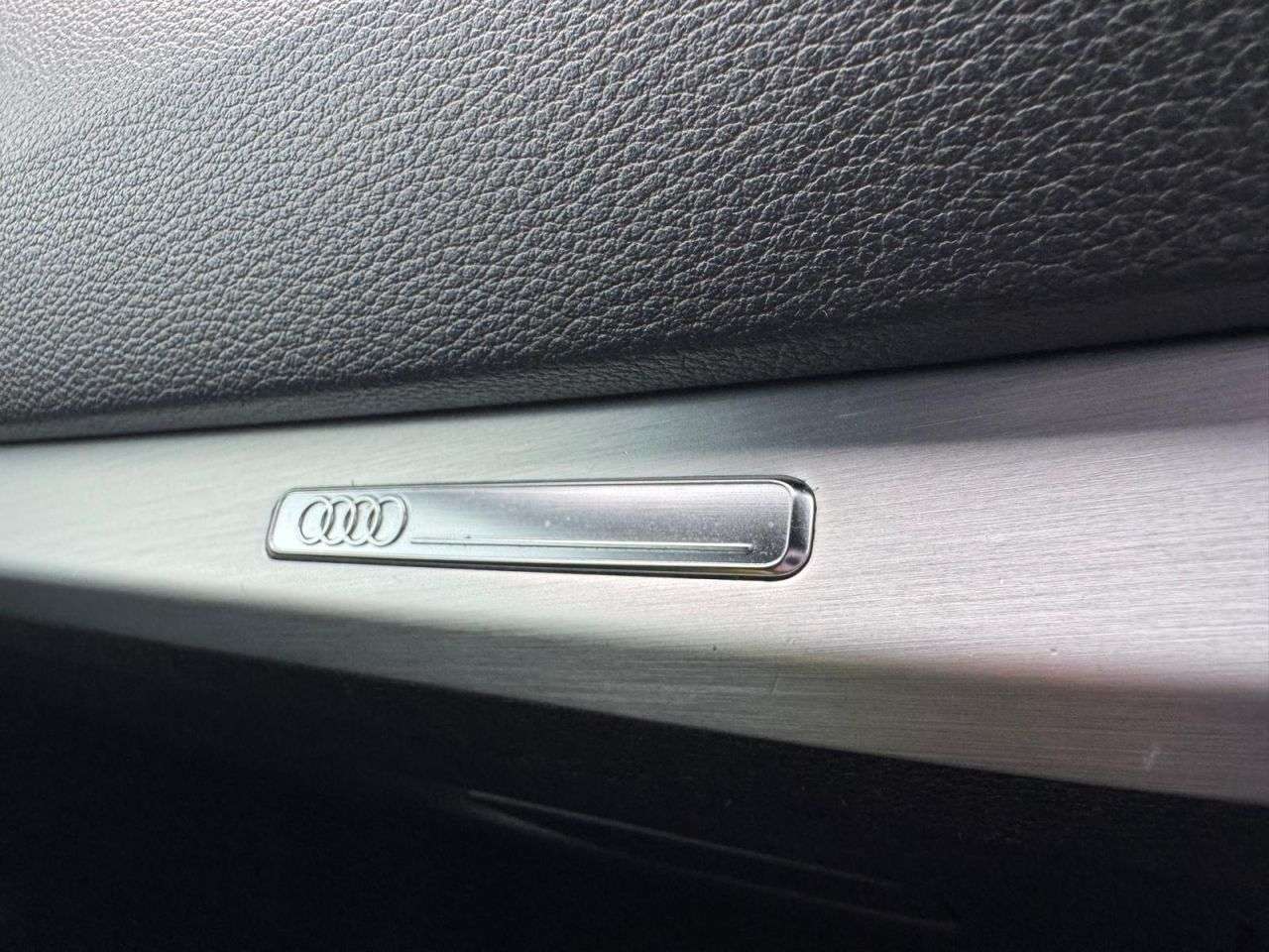 2020 AUDI Q2 2020 AUDI Q2