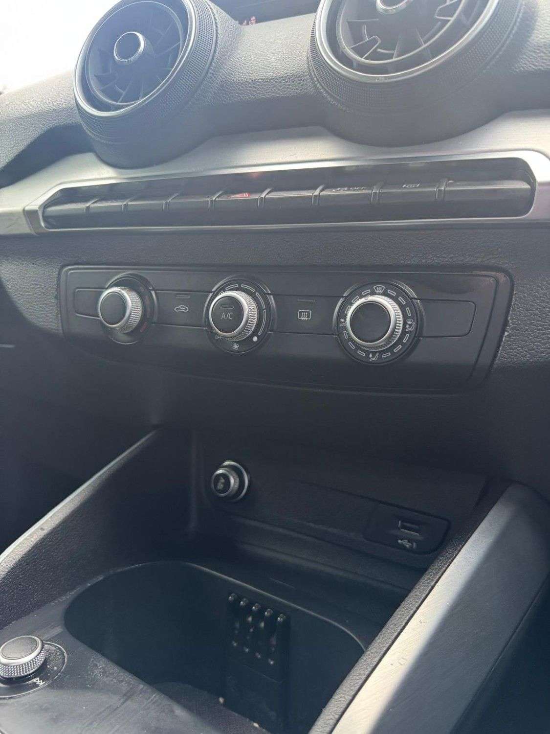 2020 AUDI Q2 2020 AUDI Q2