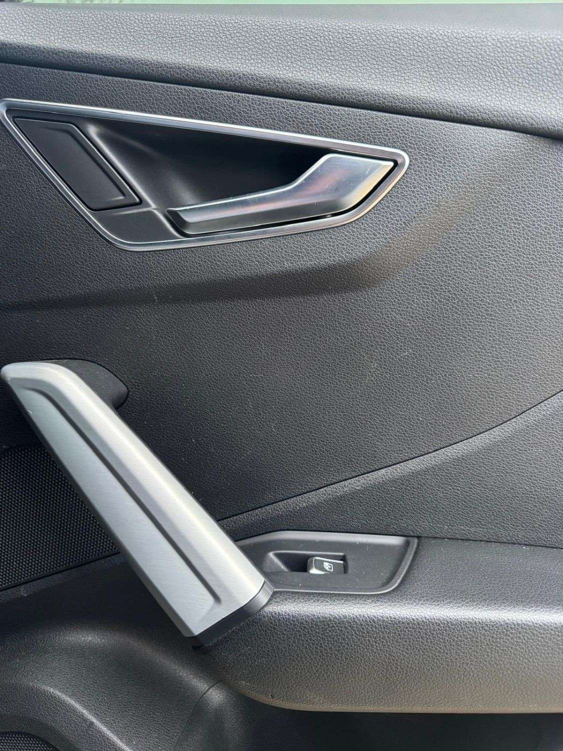 2020 AUDI Q2 2020 AUDI Q2