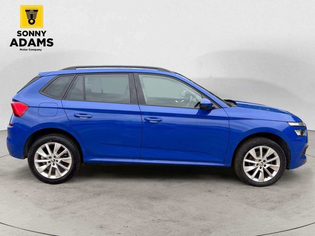 A 2023 SKODA KAMIQ 1.0 TSI SE Drive SUV 5dr Petrol Manual Euro 6 (s/s) (95 ps) A 2023 SKODA KAMIQ 1.0 TSI SE Drive SUV 5dr Petrol Manual Euro 6 (s/s) (95 ps)