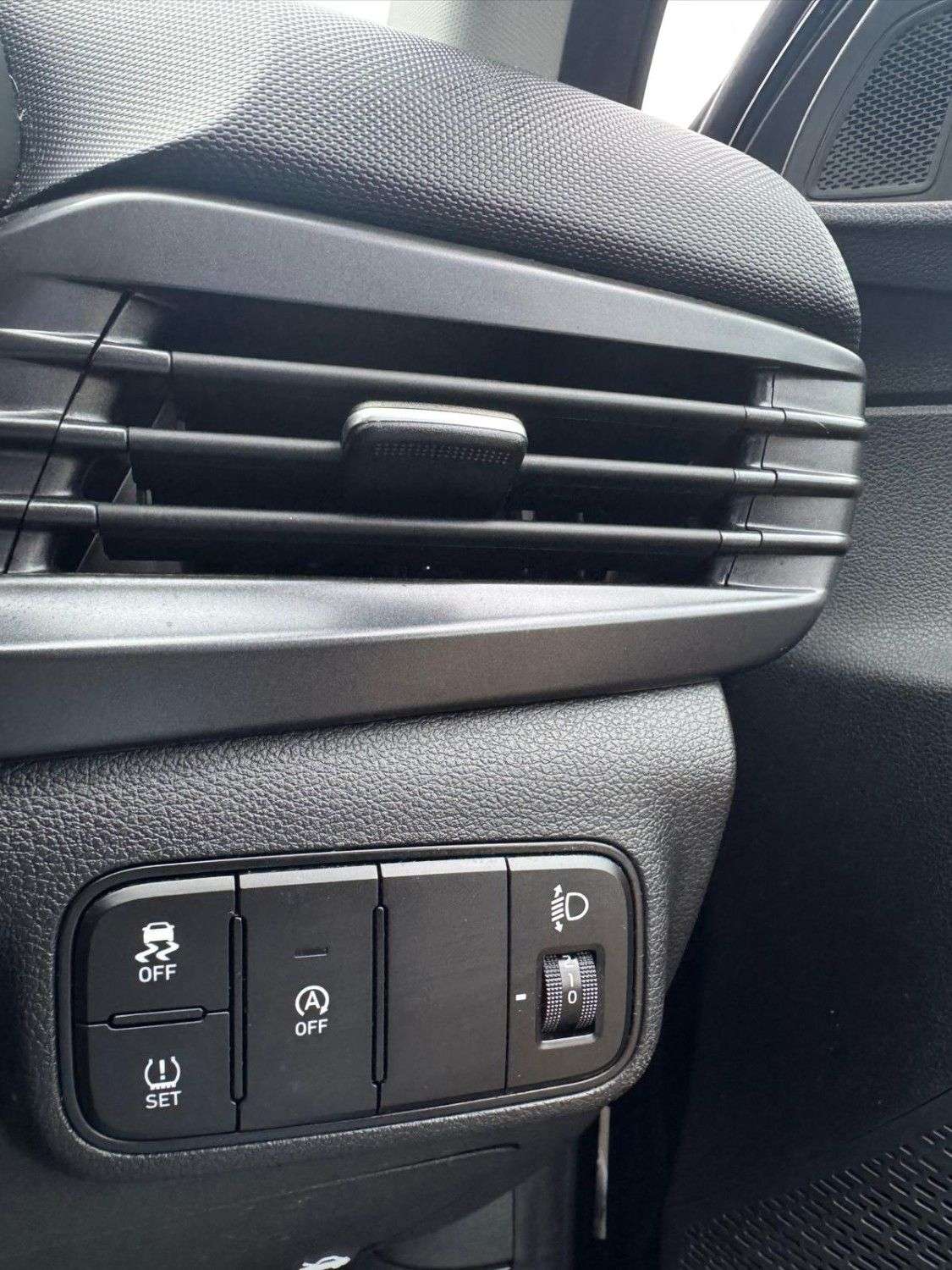 2024 HYUNDAI I20 2024 HYUNDAI I20