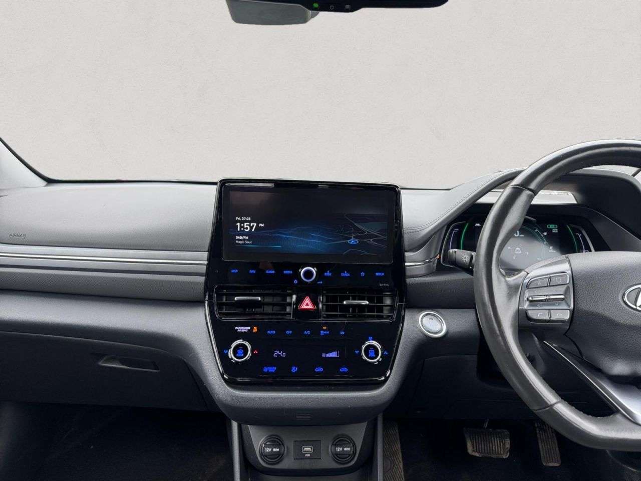 2022 HYUNDAI IONIQ 2022 HYUNDAI IONIQ