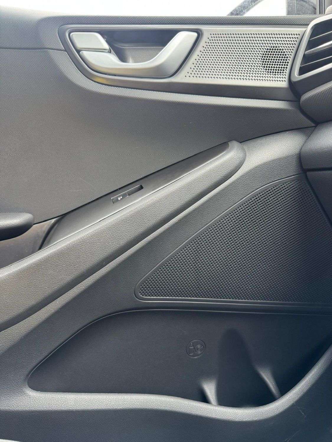 2022 HYUNDAI IONIQ 2022 HYUNDAI IONIQ