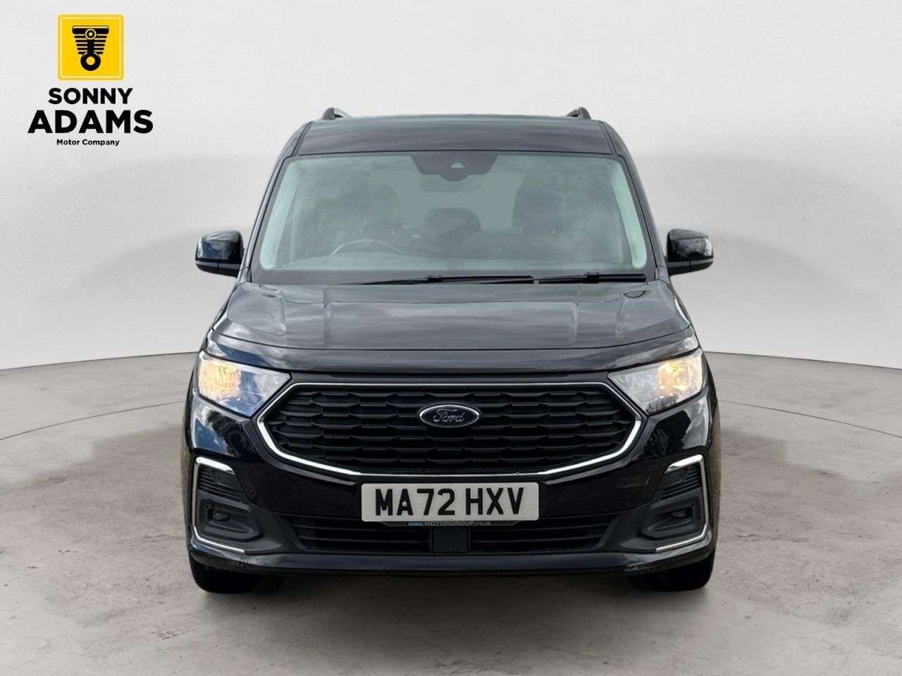 A 2022 FORD TOURNEO CONNECT 2.0 EcoBlue Titanium MPV 5dr Diesel DCT Euro 6 (s/s) (122 ps) A 2022 FORD TOURNEO CONNECT 2.0 EcoBlue Titanium MPV 5dr Diesel DCT Euro 6 (s/s) (122 ps)