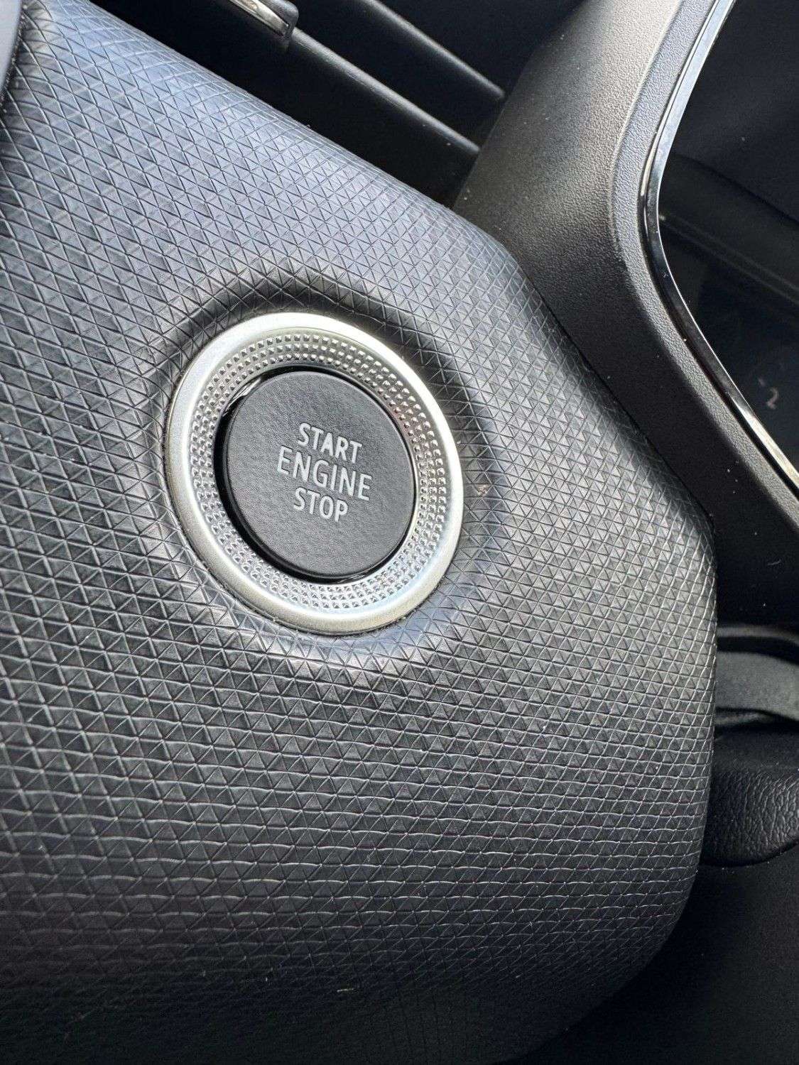 2023 RENAULT CLIO 2023 RENAULT CLIO