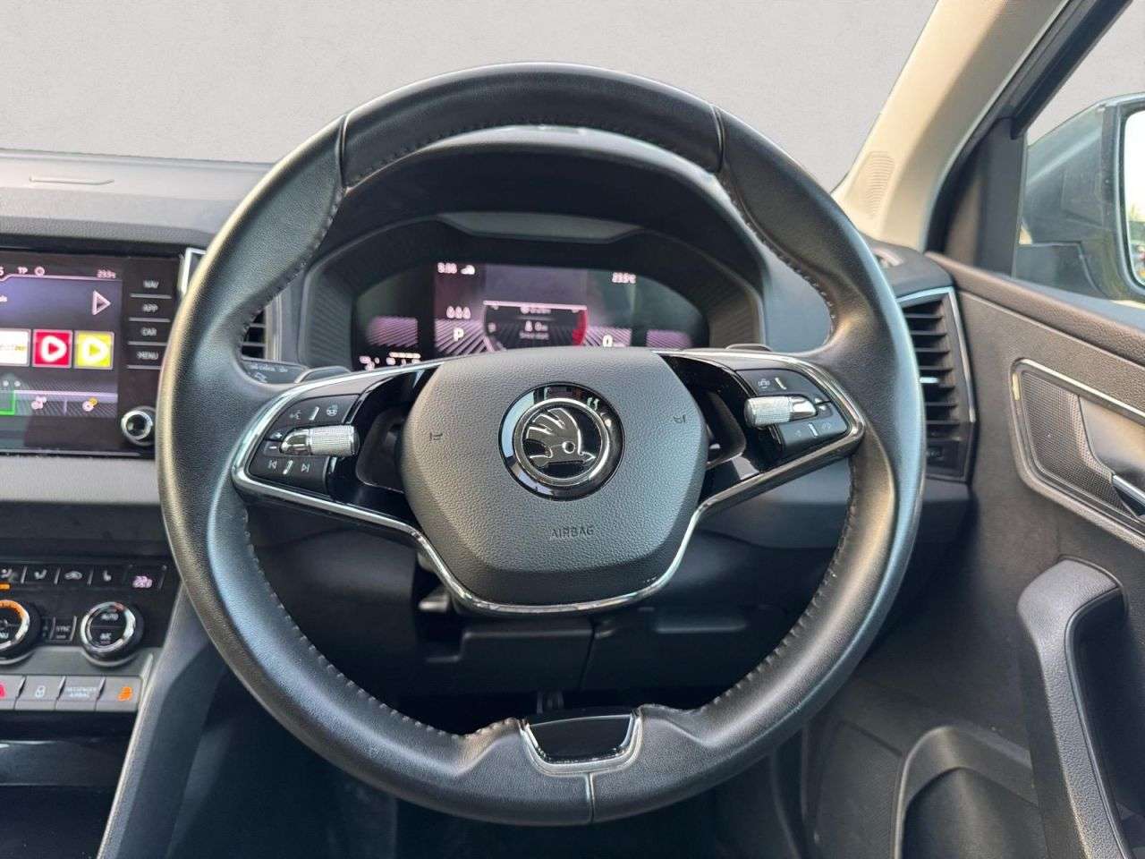 2023 SKODA KAROQ 2023 SKODA KAROQ
