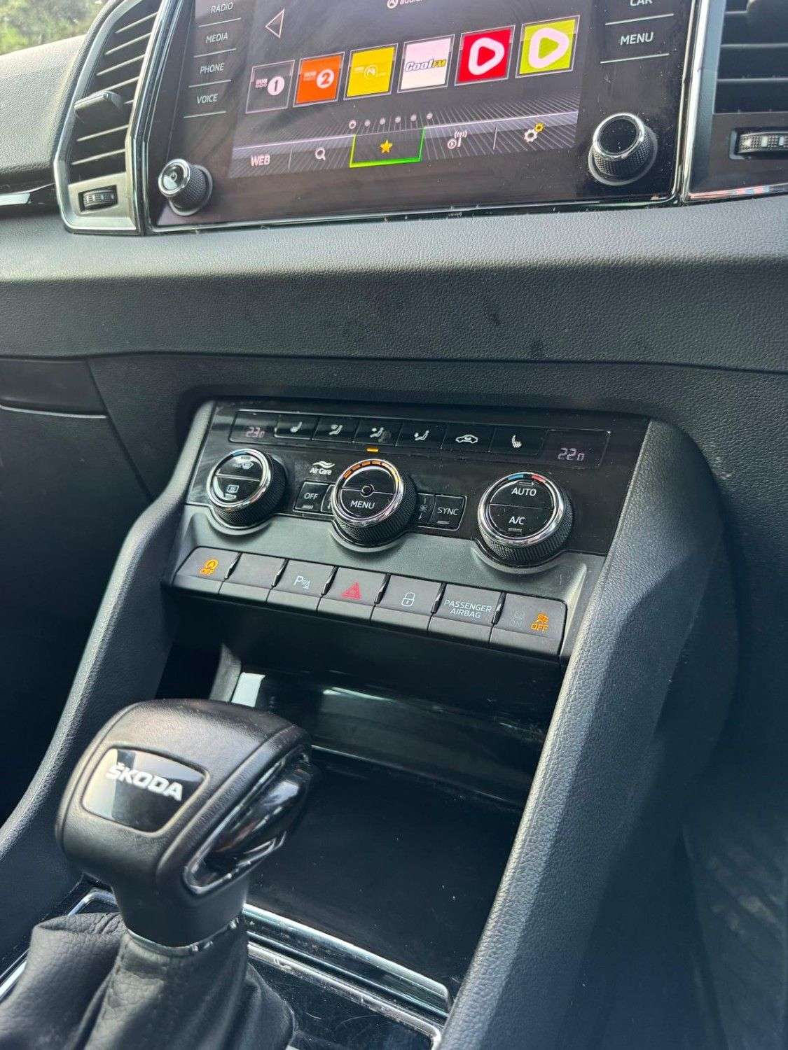 2023 SKODA KAROQ 2023 SKODA KAROQ