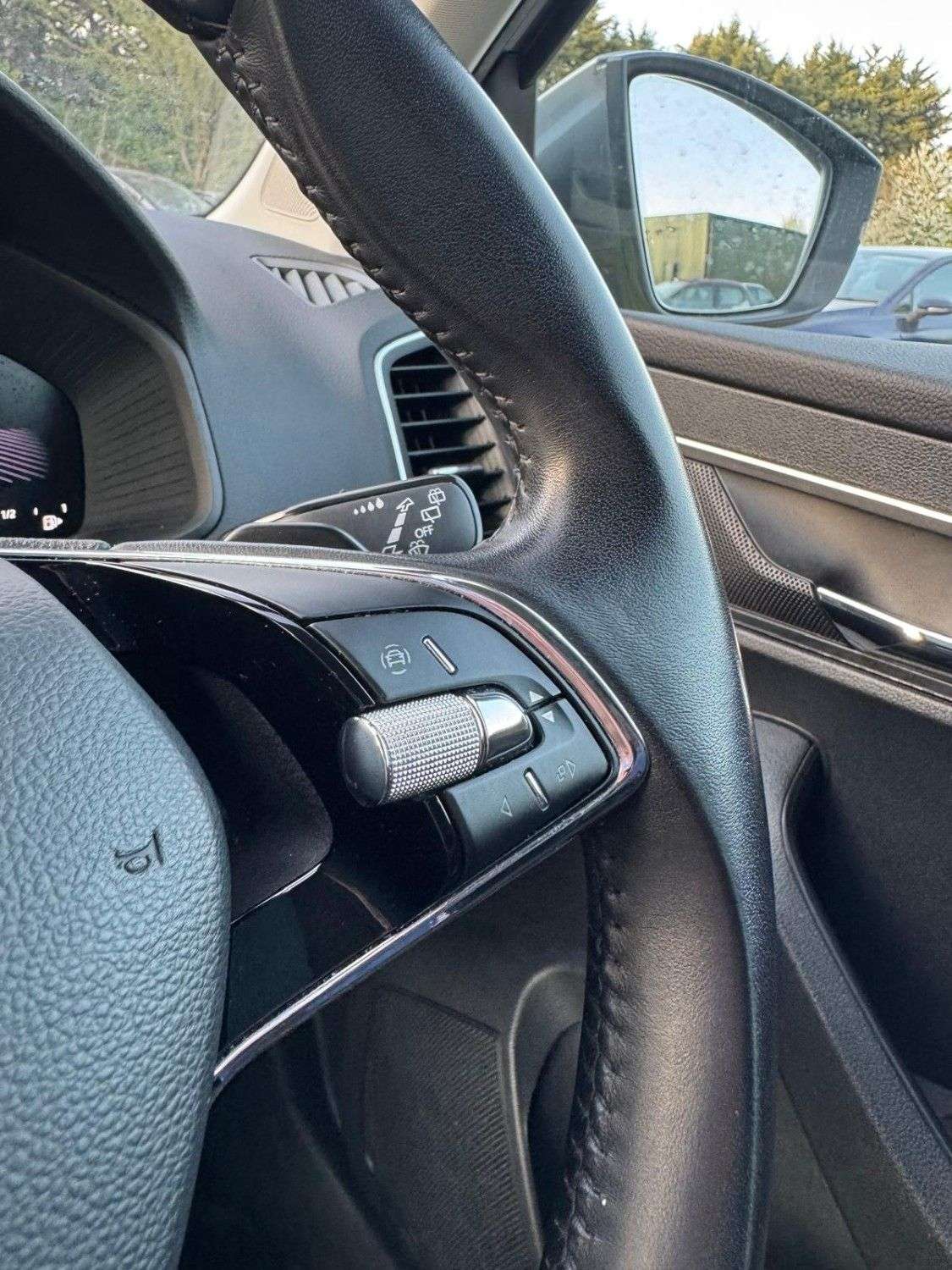2023 SKODA KAROQ 2023 SKODA KAROQ